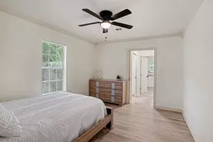 801 N 37th St, Corsicana, TX 75110 - Photo 14