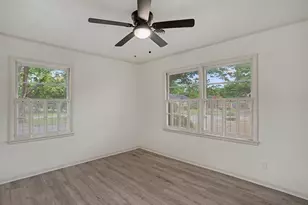 801 N 37th St, Corsicana, TX 75110 - Photo 20