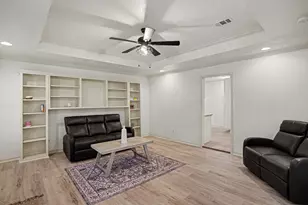 801 N 37th St, Corsicana, TX 75110 - Photo 8