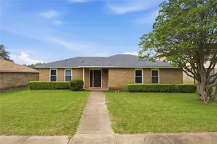 7220 Elderberry Ln, Dallas, TX 75249 - Photo 2