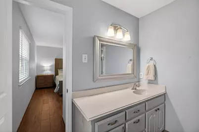 7220 Elderberry Lane, Dallas, TX 75249 - Photo 18