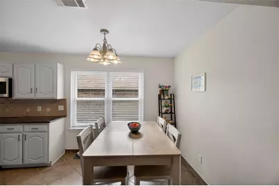 7220 Elderberry Lane, Dallas, TX 75249 - Photo 4