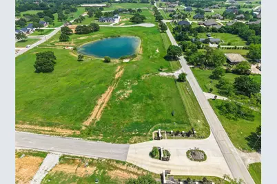 7717 Pickett Lane, Burleson, TX 76028 - Photo 1