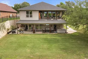 8828 Sundance Pl Ct, Granbury, TX 76049 - Photo 36