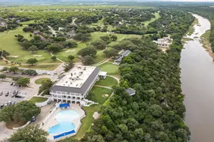 8828 Sundance Pl Ct, Granbury, TX 76049 - Photo 2