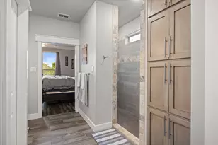 8828 Sundance Pl Ct, Granbury, TX 76049 - Photo 20