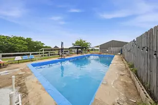 1234 Co Rd 1013, Wolfe City, TX 75496 - Photo 24