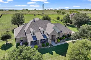 10617 Los Rios Dr, Fort Worth, TX 76179 - Photo 2