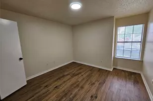 311 Bryant Ln, Cedar Hill, TX 75104 - Photo 14