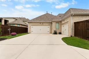 1810 Birds Fort Trail, Arlington, TX 76005 - Photo 36