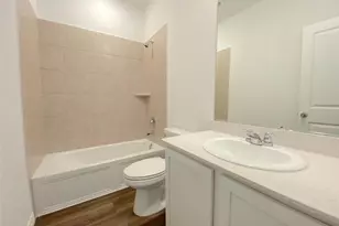 565 Pueblo Bonito Trl, Fort Worth, TX 76052 - Photo 12