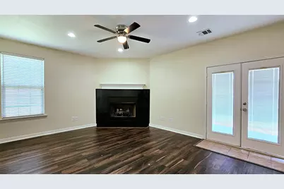 674 E Fulton Street, Van Alstyne, TX 75495 - Photo 6