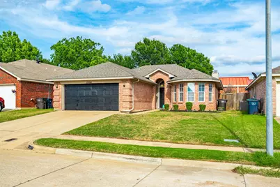 2956 Timber Creek Trail, Fort Worth, TX 76118 - Photo 2