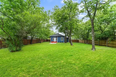 1506 Walnut Street, Greenville, TX 75401 - Photo 28
