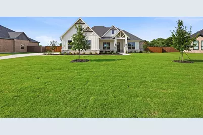 144 Chisolm Trail, Pottsboro, TX 75076 - Photo 2