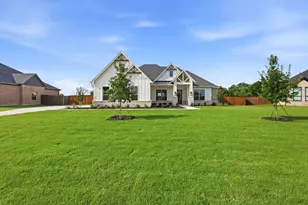 144 Chisolm Trl, Pottsboro, TX 75076 - Photo 2