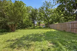 3003 Mitchell St, Greenville, TX 75402 - Photo 18