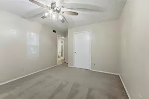 1729 Jenkins Ln, Glenn Heights, TX 75154 - Photo 16