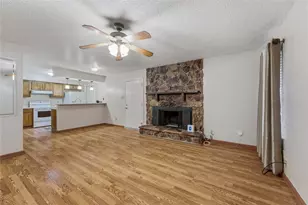 1729 Jenkins Ln, Glenn Heights, TX 75154 - Photo 8