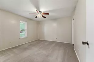 1729 Jenkins Ln, Glenn Heights, TX 75154 - Photo 14