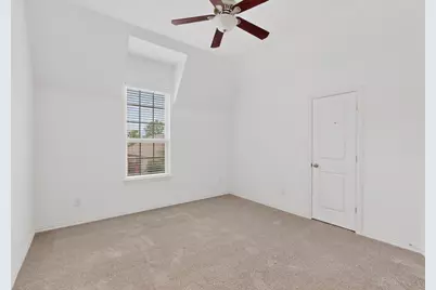 604 Warwick Boulevard, Lewisville, TX 75056 - Photo 24