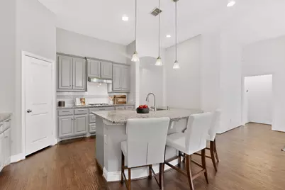 604 Warwick Boulevard, Lewisville, TX 75056 - Photo 10