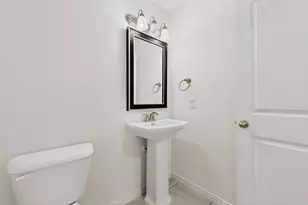 604 Warwick Blvd, Lewisville, TX 75056 - Photo 14
