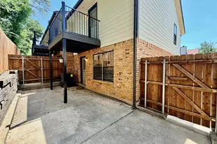 1251 Dallas Dr, Denton, TX 76205 - Photo 6
