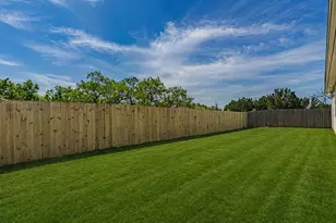 5519 Belaire Cir, Granbury, TX 76048 - Photo 34