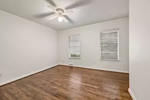6644 Fisher Rd, Dallas, TX 75214 - Photo 16