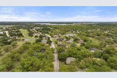 6023 Melrose Circle, Granbury, TX 76049 - Photo 36