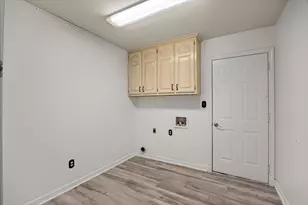 6023 Melrose Cir, Granbury, TX 76049 - Photo 20