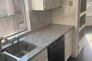 8335 High Brush Dr, Dallas, TX 75249 - Photo 36