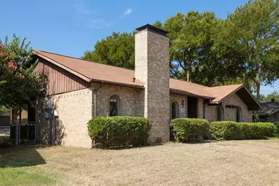 1320 Cherry Hill Lane, Lewisville, TX 75067 - Photo 2