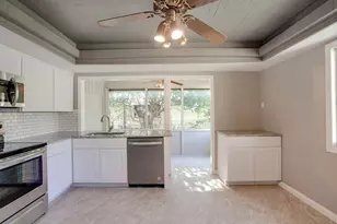 1320 Cherry Hill Ln, Lewisville, TX 75067 - Photo 6