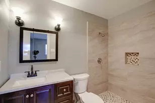 1320 Cherry Hill Ln, Lewisville, TX 75067 - Photo 18