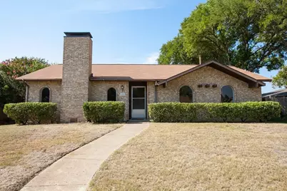 1320 Cherry Hill Lane, Lewisville, TX 75067 - Photo 1