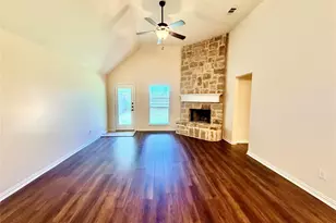 921 Raleigh Path Rd, Denton, TX 76208 - Photo 8