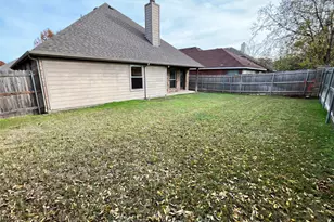 921 Raleigh Path Rd, Denton, TX 76208 - Photo 22