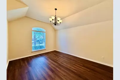 921 Raleigh Path Road, Denton, TX 76208 - Photo 2