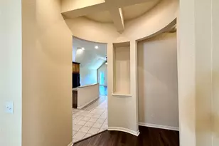 921 Raleigh Path Rd, Denton, TX 76208 - Photo 2