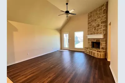 921 Raleigh Path Road, Denton, TX 76208 - Photo 6