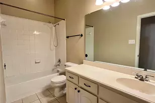 921 Raleigh Path Rd, Denton, TX 76208 - Photo 8