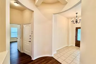 921 Raleigh Path Rd, Denton, TX 76208 - Photo 4