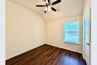 921 Raleigh Path Road, Denton, TX 76208 - Photo 14