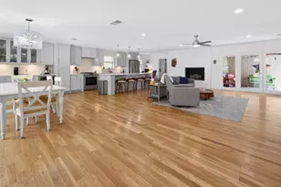 6233 Crestmont Dr, Dallas, TX 75214 - Photo 10