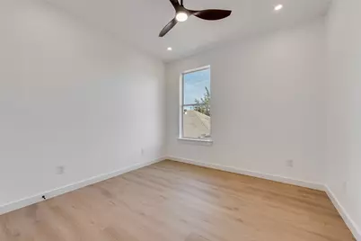632 Melba Street, Dallas, TX 75208 - Photo 14