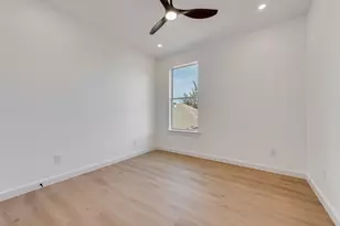 632 Melba St, Dallas, TX 75208 - Photo 14