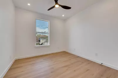 632 Melba Street, Dallas, TX 75208 - Photo 16