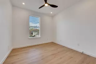632 Melba St, Dallas, TX 75208 - Photo 16